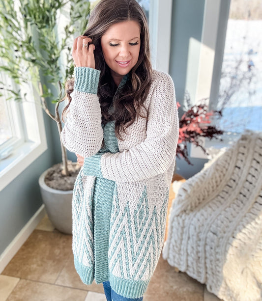 Diamond Drift Cardigan Crochet Pattern | Mosaic Colorwork | No-Tail Technique | Sizes XS–5X | PDF Digital Download