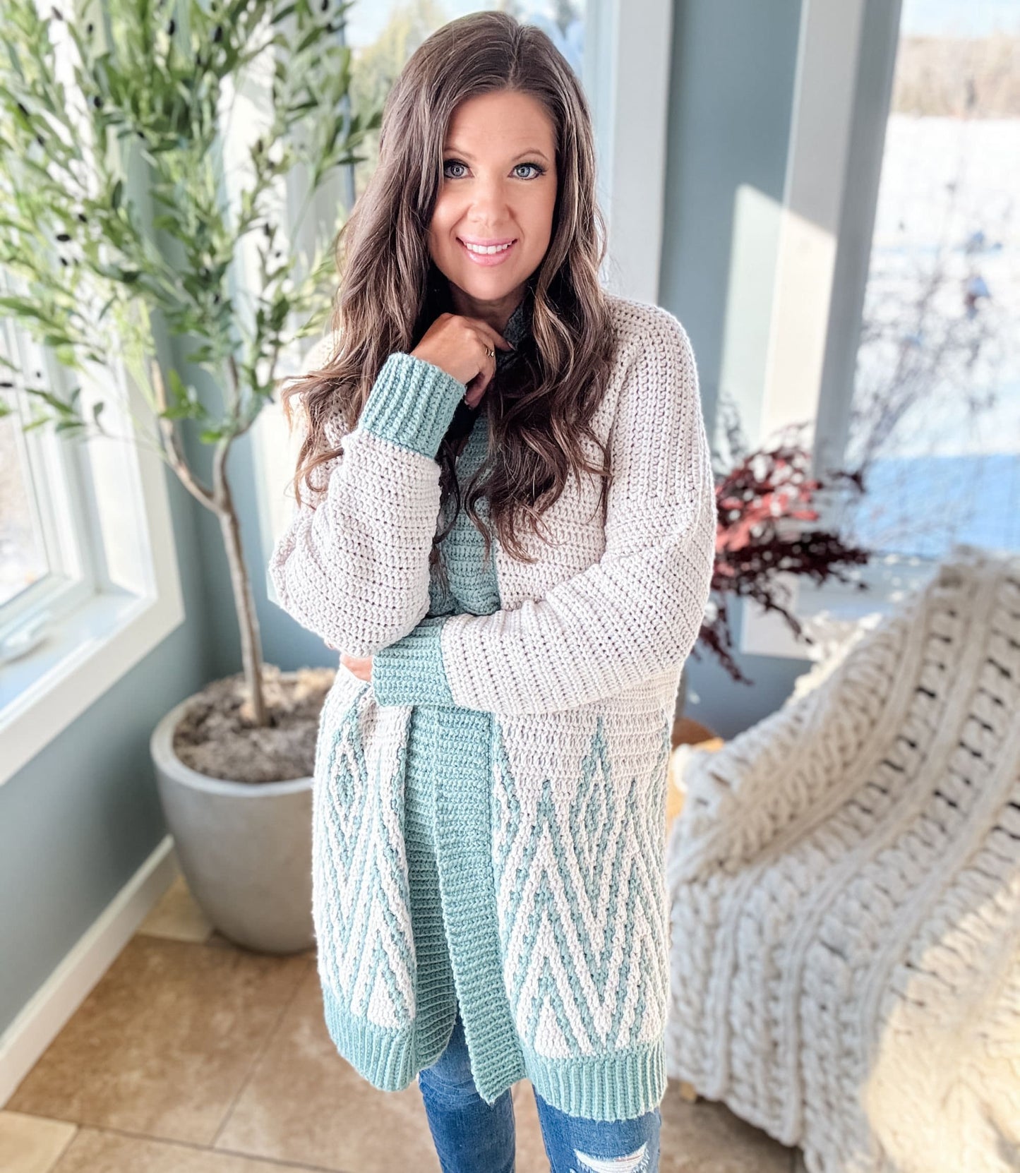 Diamond Drift Cardigan Crochet Pattern | Mosaic Colorwork | No-Tail Technique | Sizes XS–5X | PDF Digital Download