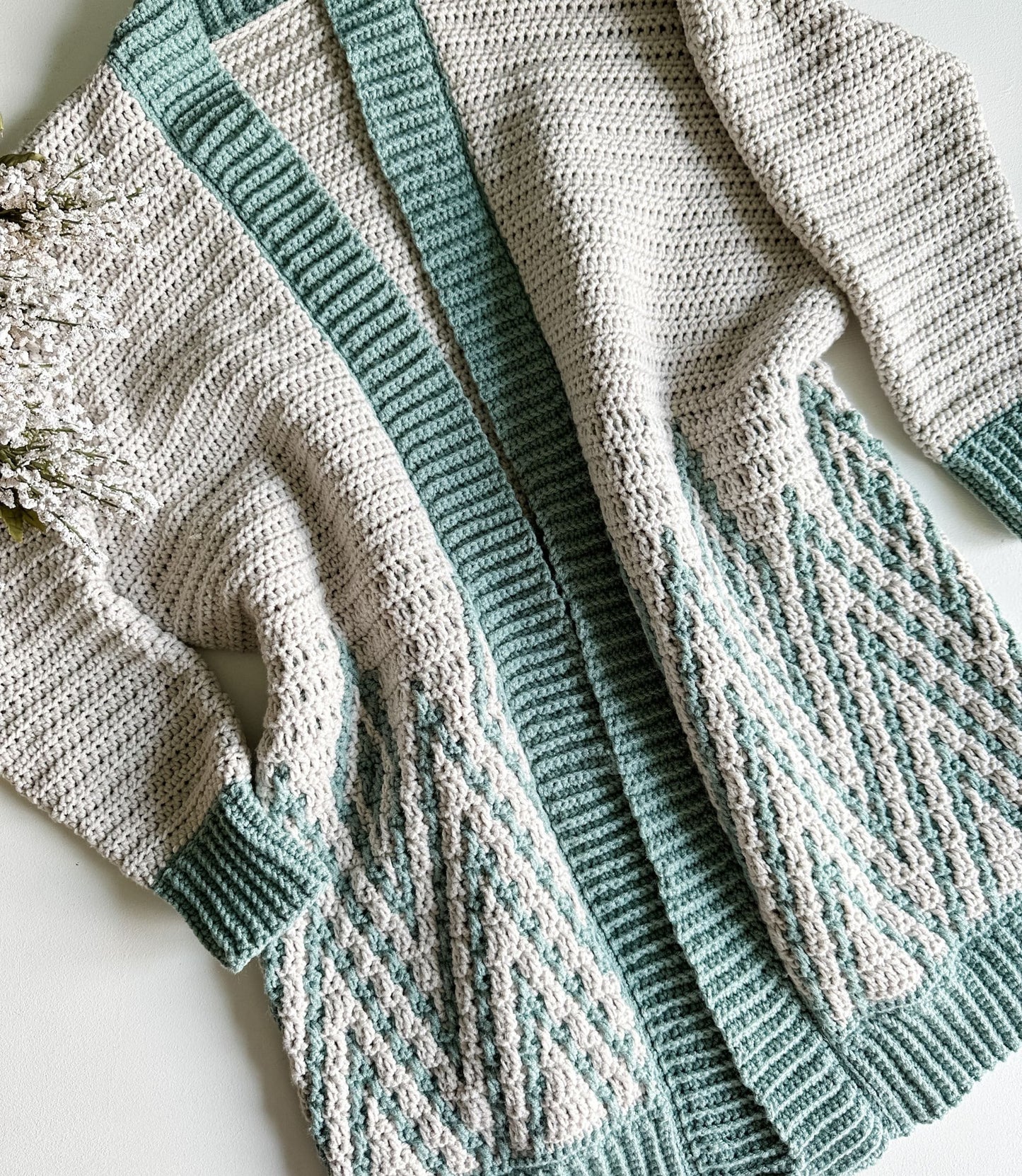 Diamond Drift Cardigan Crochet Pattern | Mosaic Colorwork | No-Tail Technique | Sizes XS–5X | PDF Digital Download